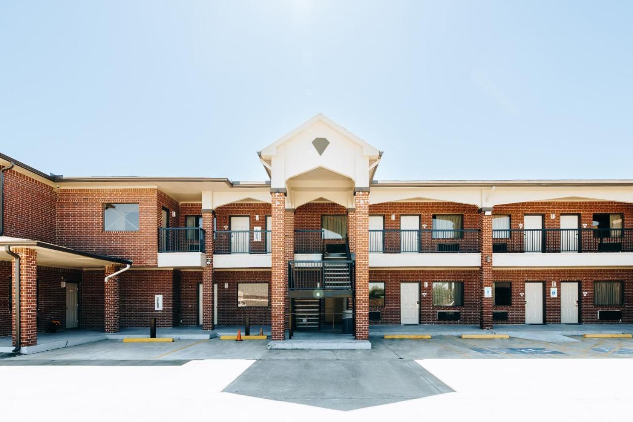 Winchester Inn And Suites Humble/Iah/North Houston Extérieur photo