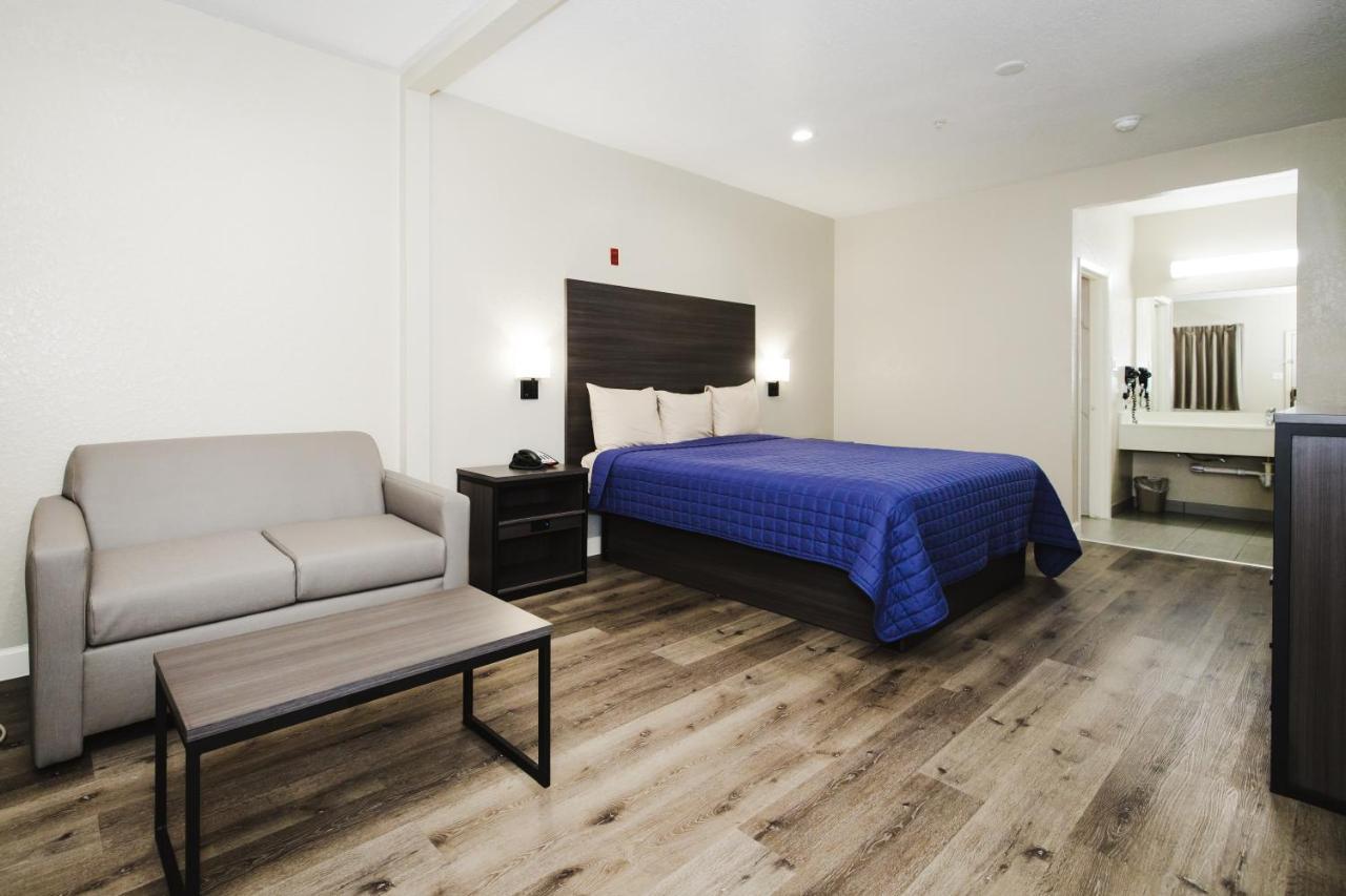Winchester Inn And Suites Humble/Iah/North Houston Extérieur photo