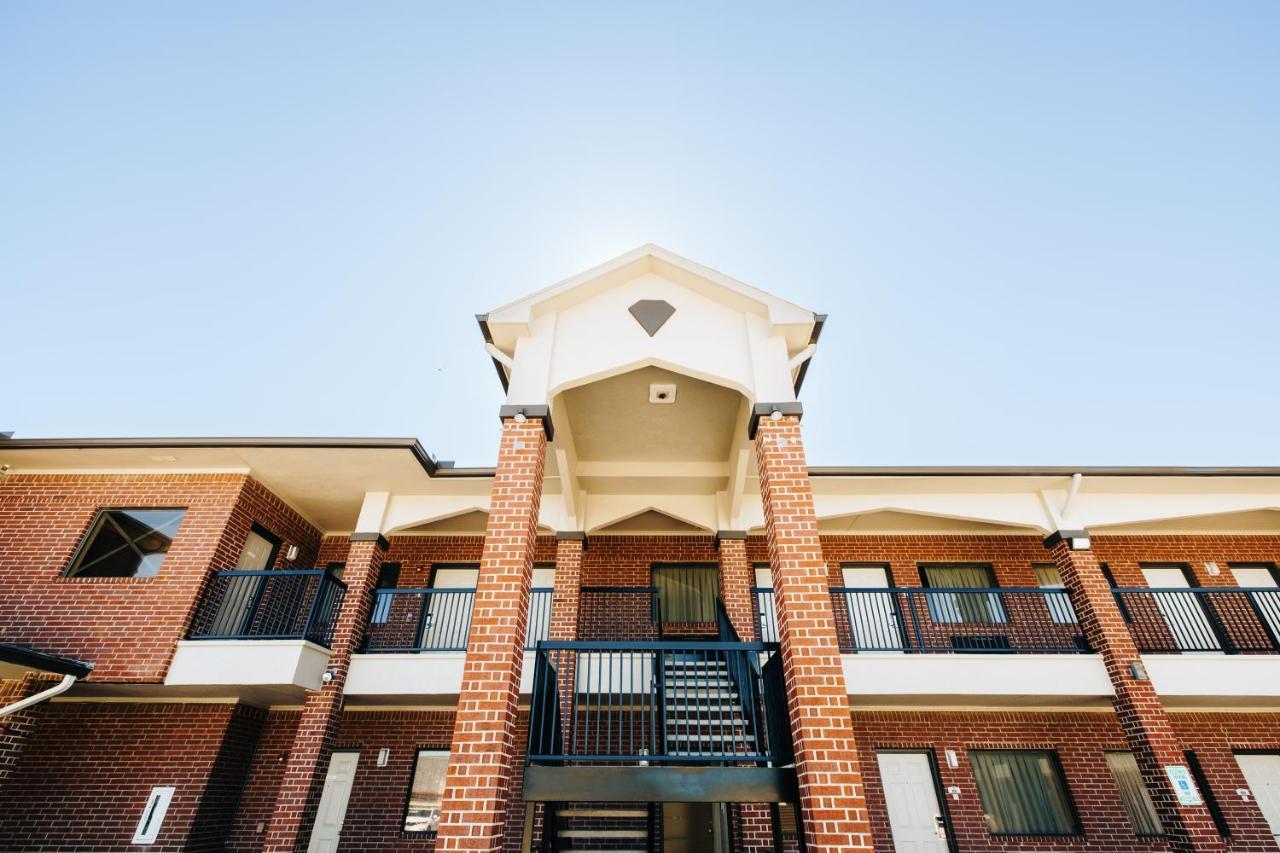 Winchester Inn And Suites Humble/Iah/North Houston Extérieur photo