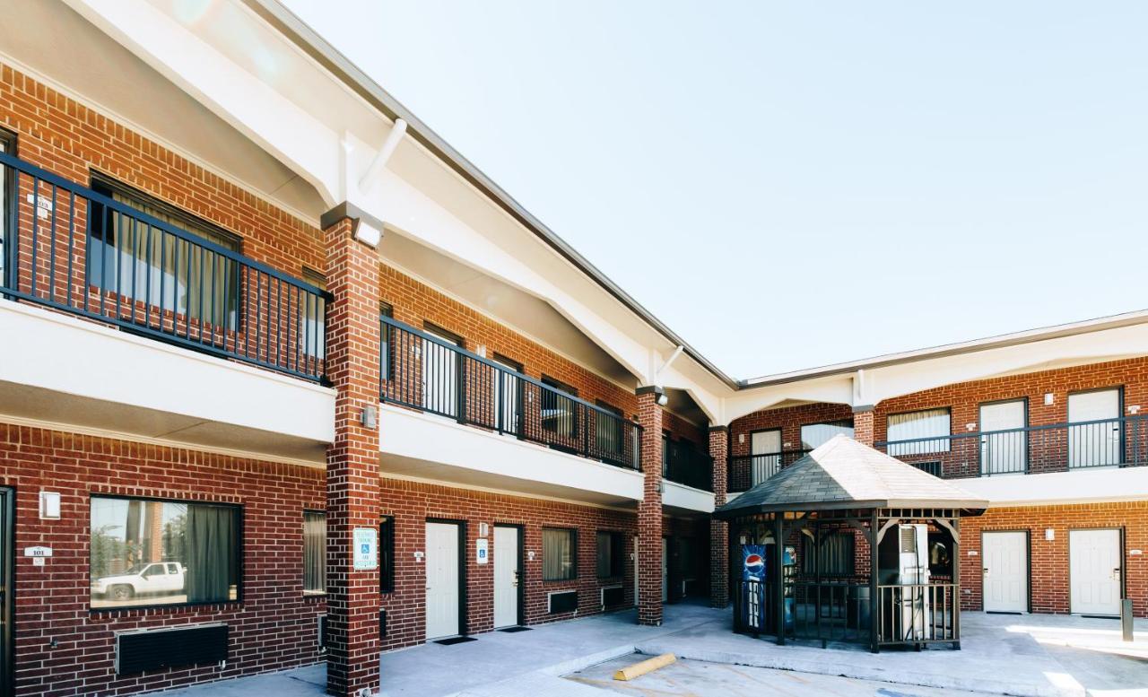 Winchester Inn And Suites Humble/Iah/North Houston Extérieur photo