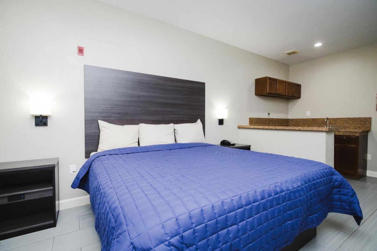 Winchester Inn And Suites Humble/Iah/North Houston Extérieur photo