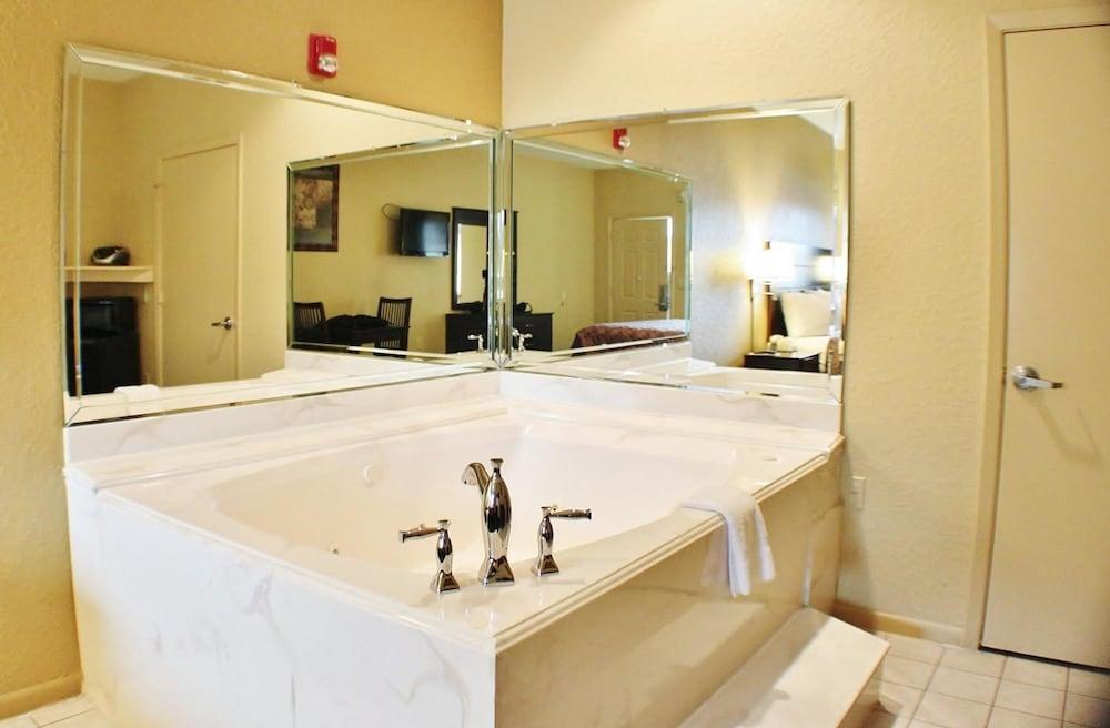 Winchester Inn And Suites Humble/Iah/North Houston Extérieur photo